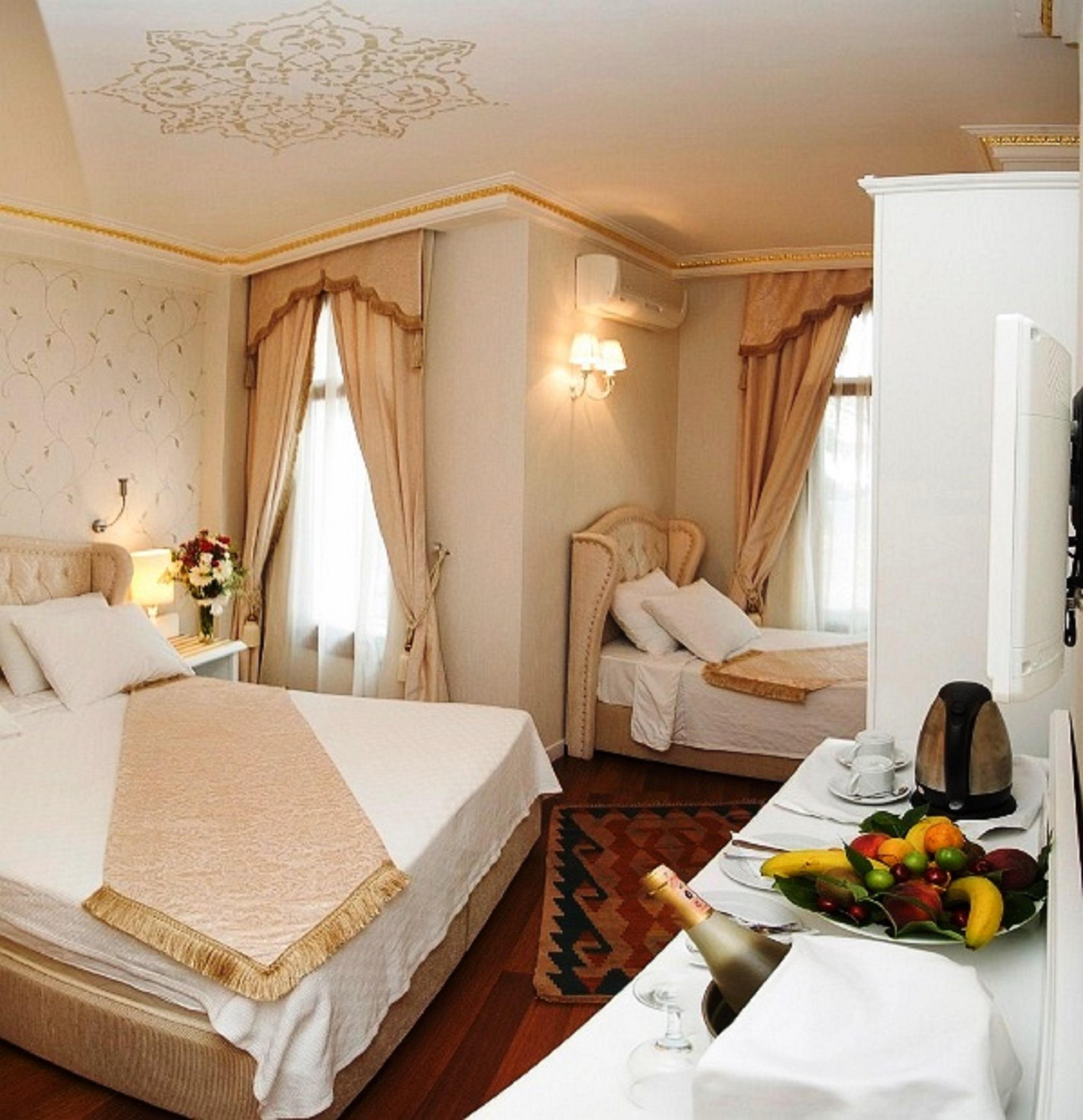 Fuat Bey Palace & Bed & Breakfast Istanbul