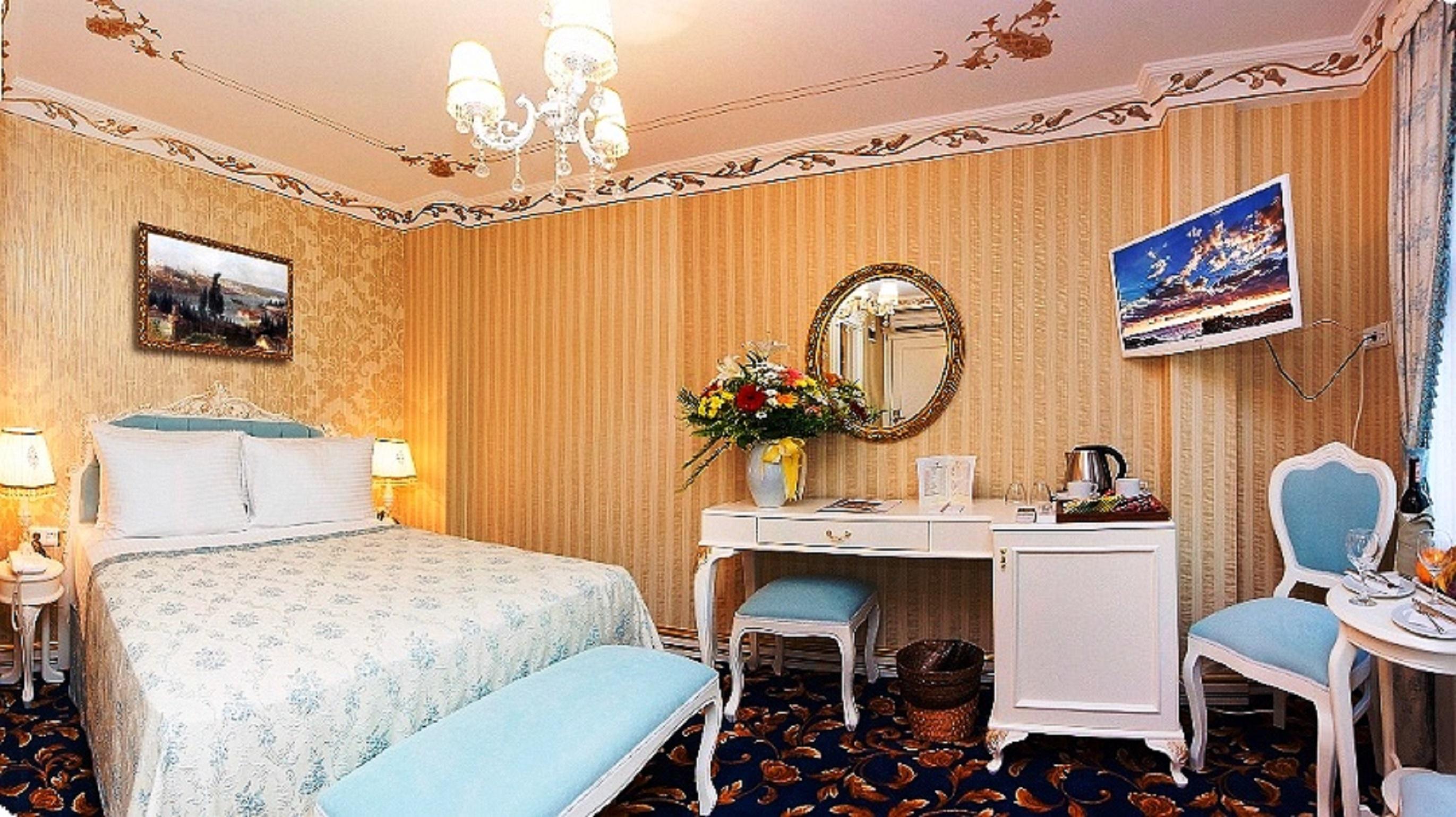 Oda ve Kahvaltı Küpeli Palace 3*